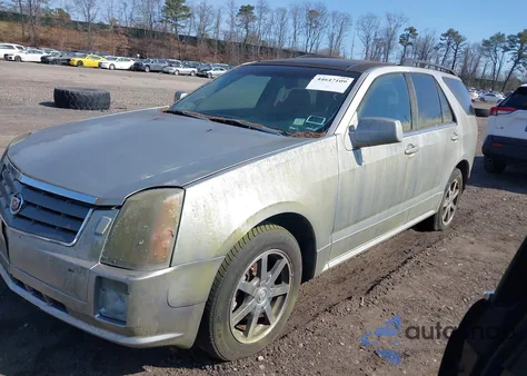 2004 Cadillac Srx V8 z USA, uszkodzony, nr VIN 1GYDE63A640133789